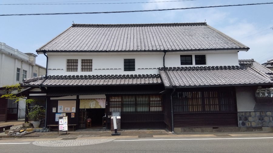 まちつくり酒屋。